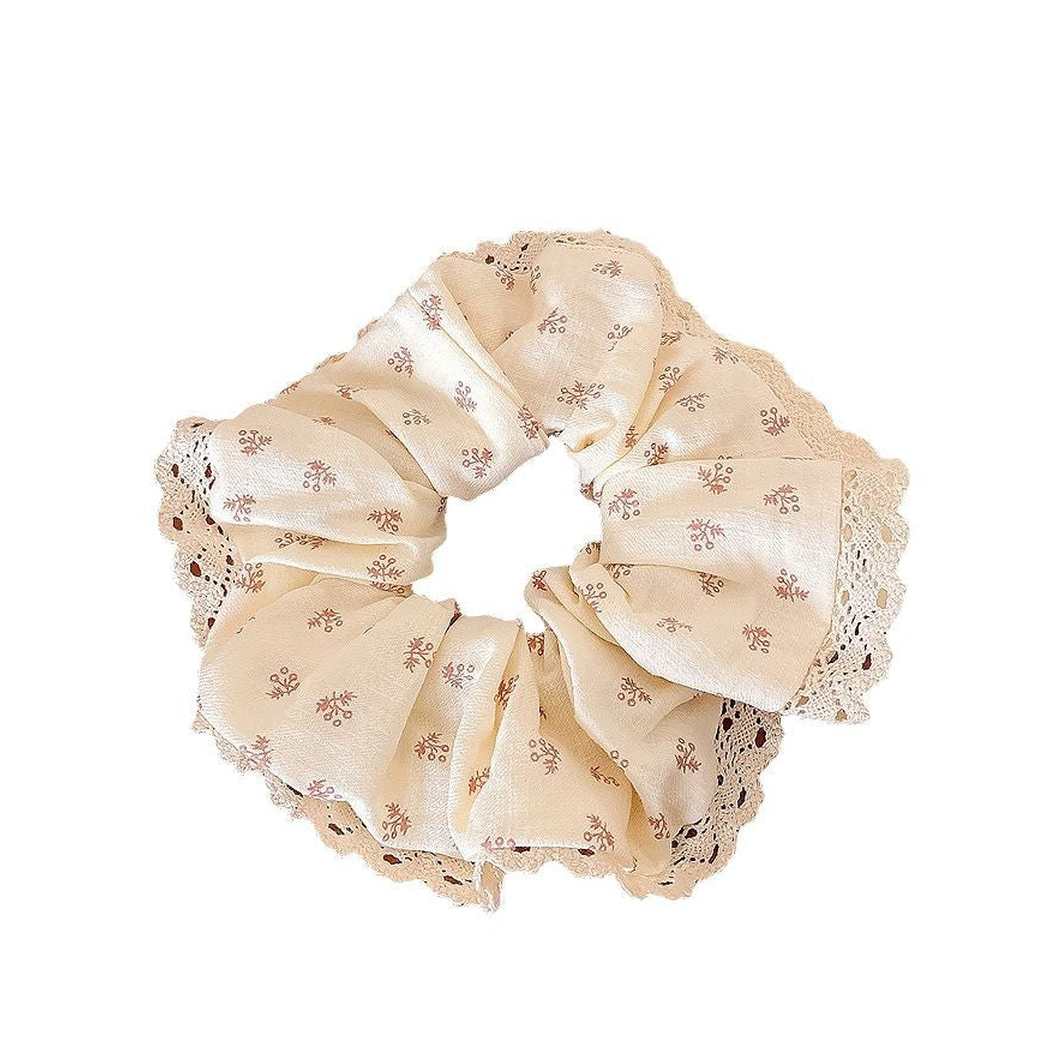 Gifty - Floral Ruffle Scalloped-Edge Scrunchie