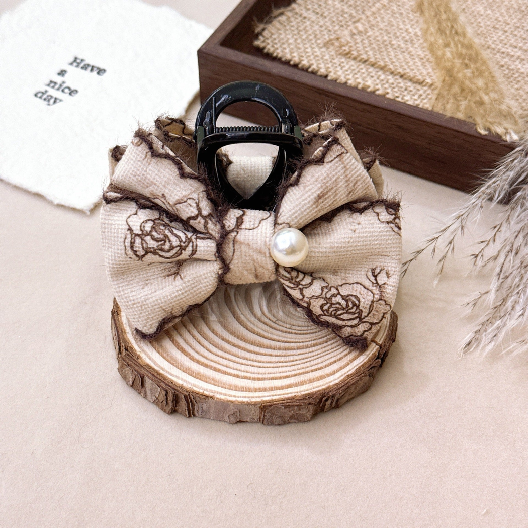 Beau - Floral-Outline Layered-Bow Hair Claw