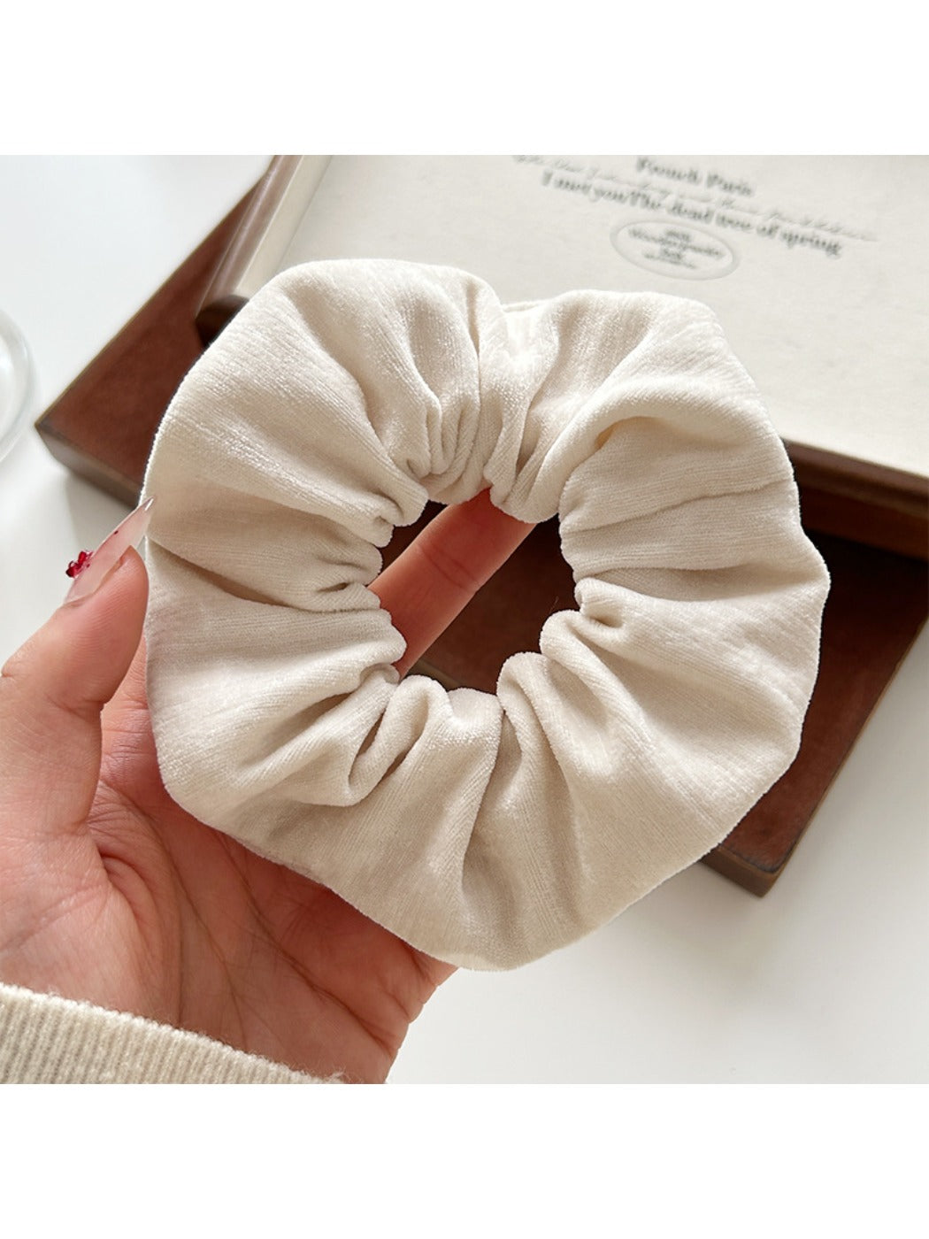 Gifty - Lazy Style Hair Tie