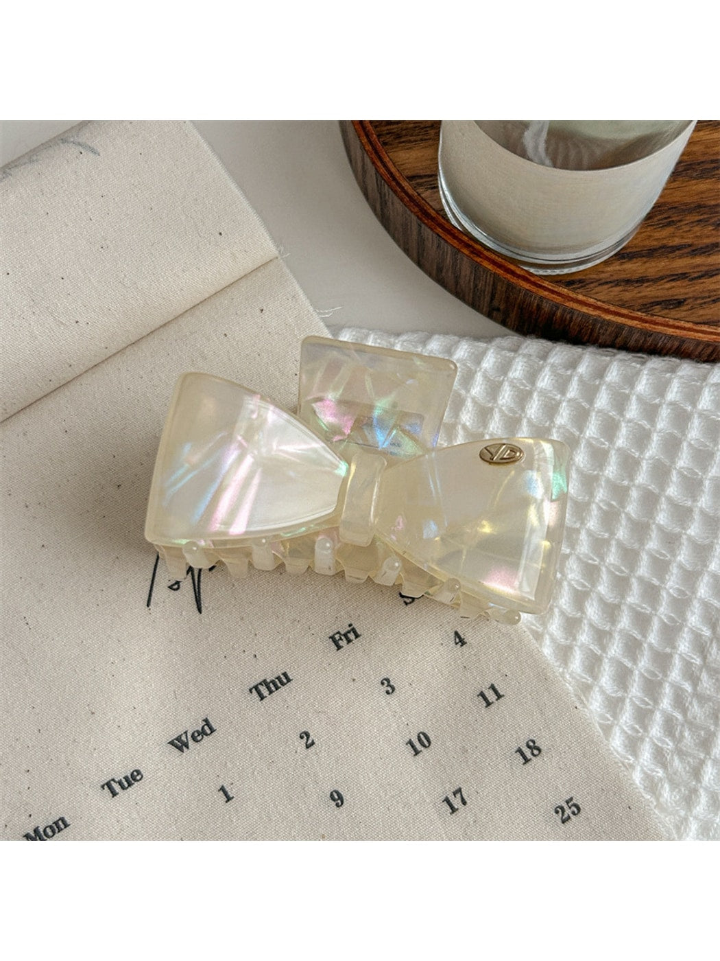 Beau - Butterfly Bow Acetate Hair Claw Clip