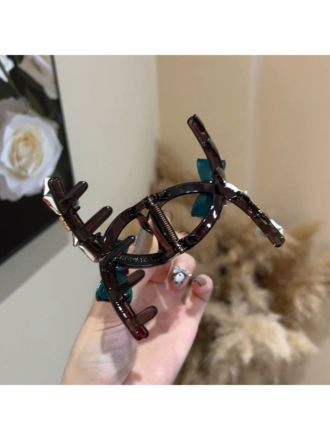 Beau - Cute Heart-Shaped Bow Hair Clip