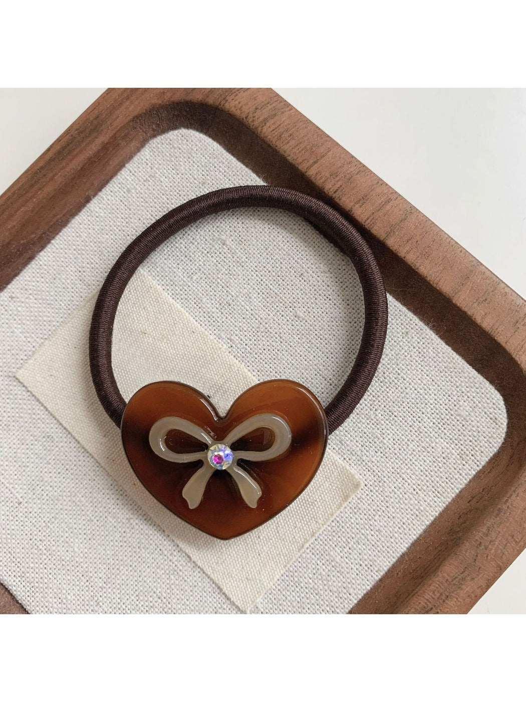 Gifty - Bow Letter Hair Tie