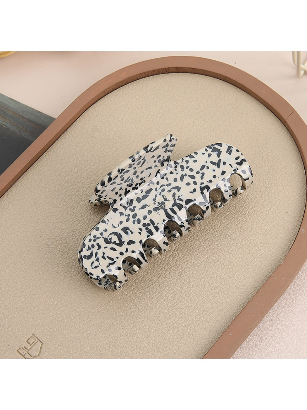 Beau - Premium Colorful Luxe Hair Clip
