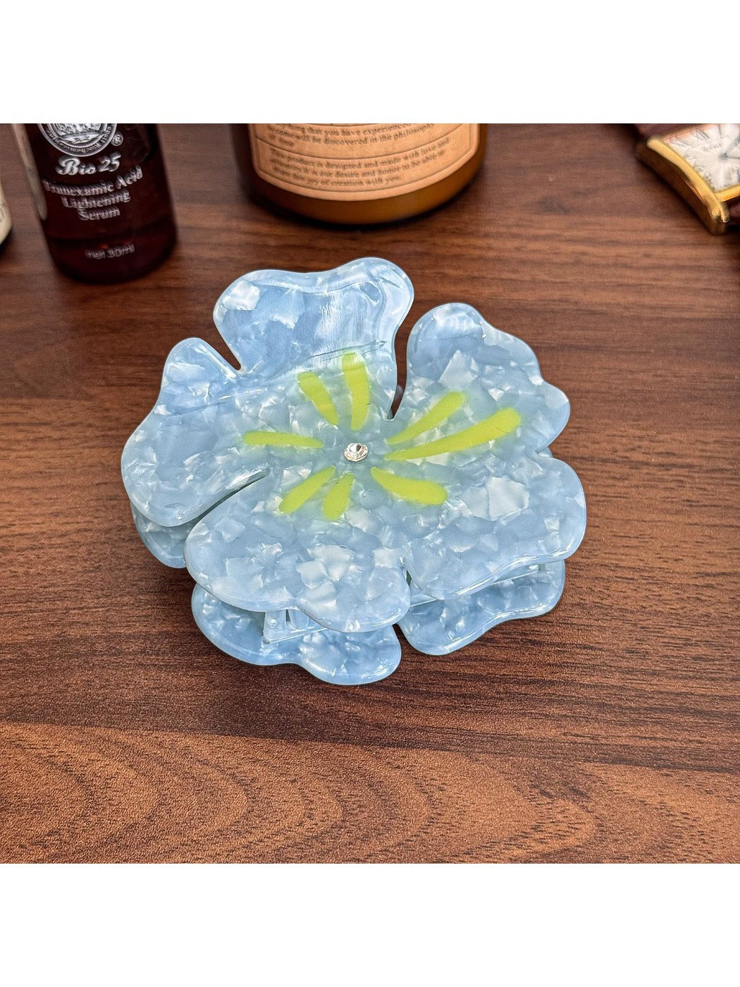 Beau - Large Acetate Flower Hair Clip High Ponytail