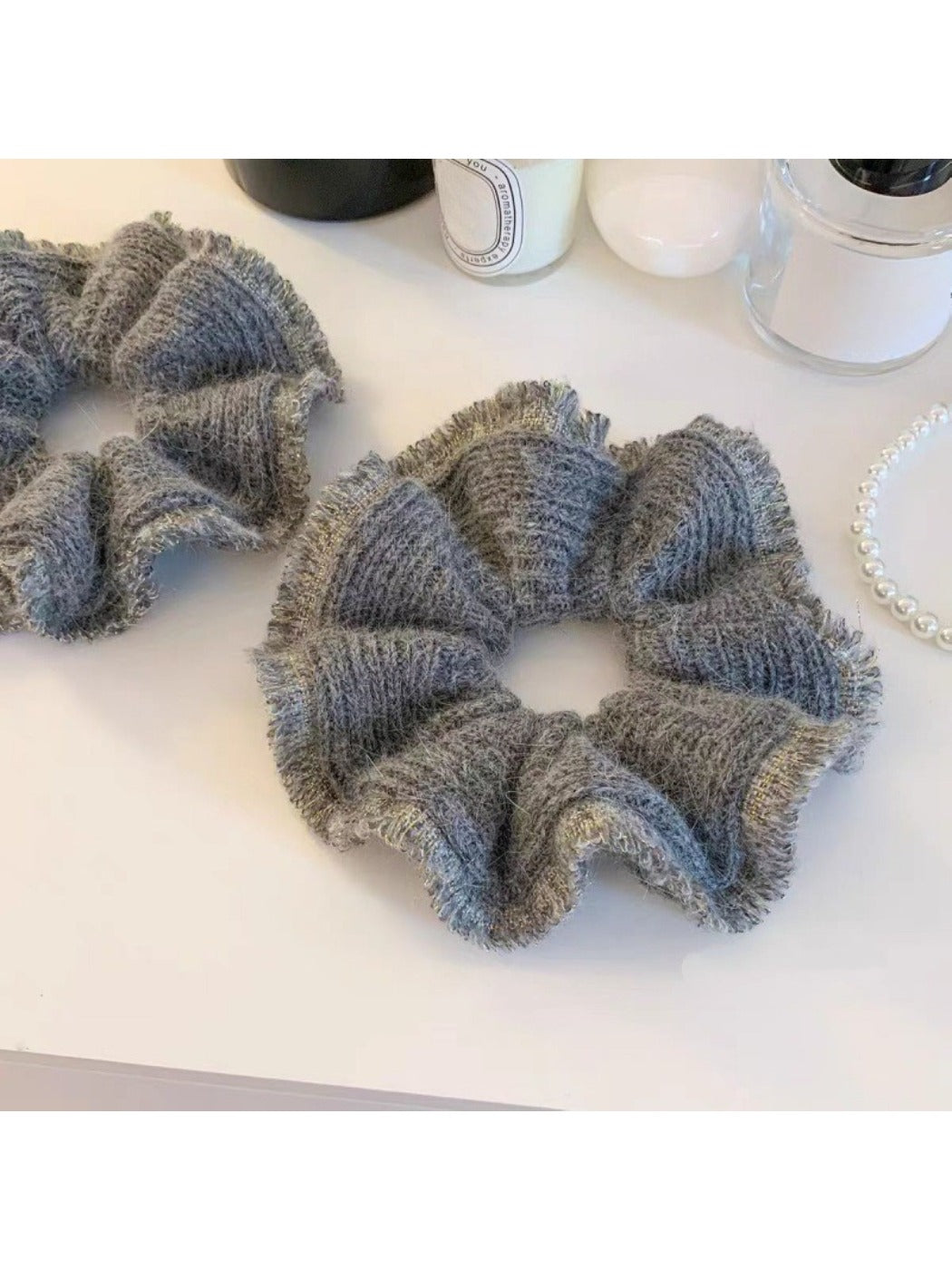 Gifty - Winter Gray Gathered Scrunchies