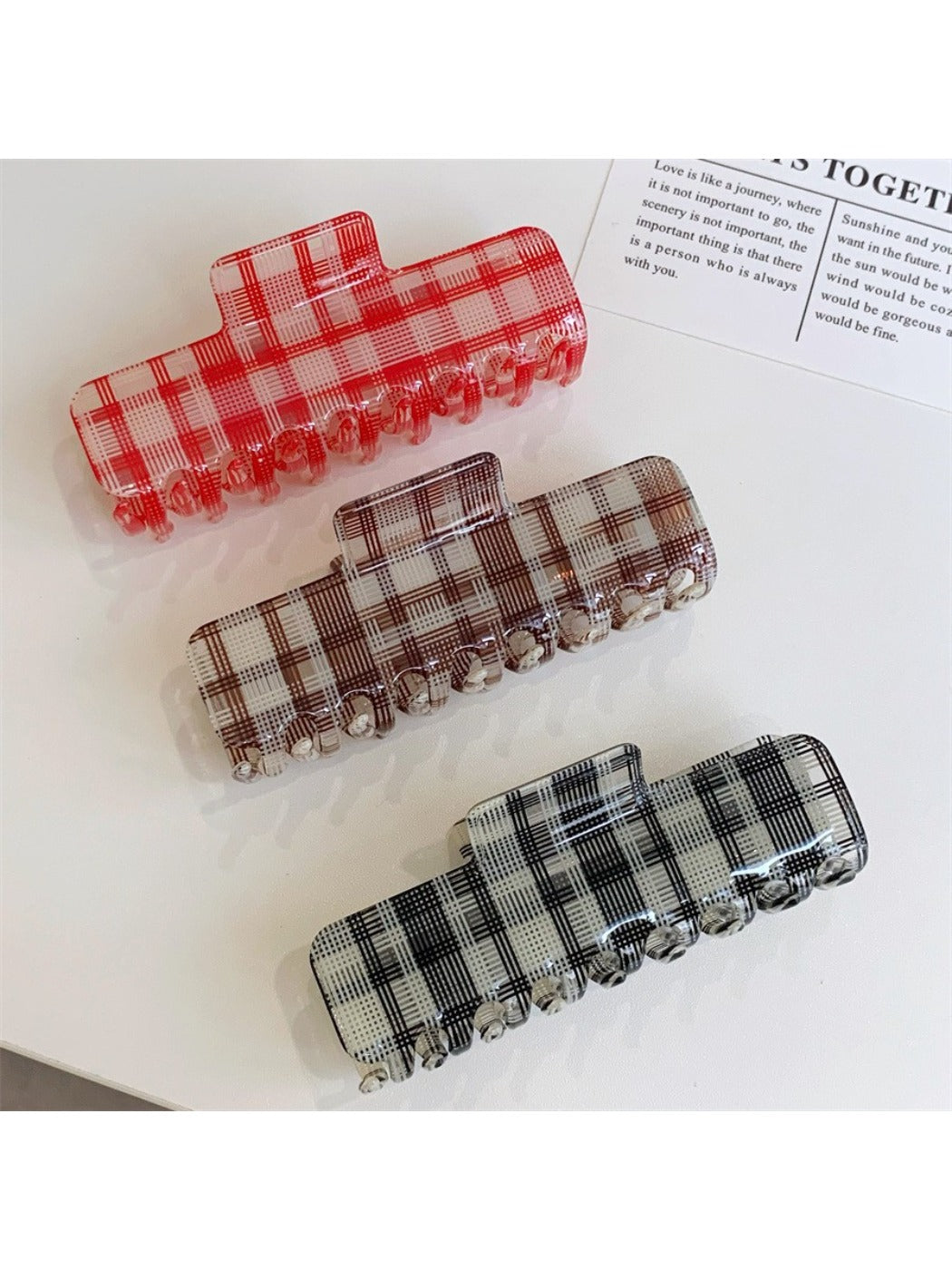 Beau - Vintage Plaid Acetate Hair Claw Clip