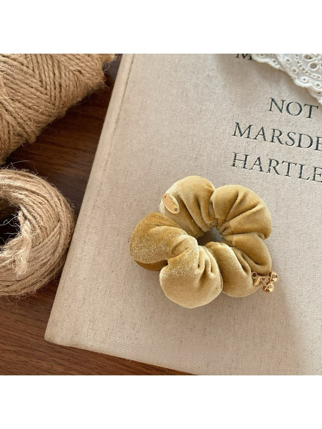 Gifty - Velvet Textured Scrunchies Hair Ties