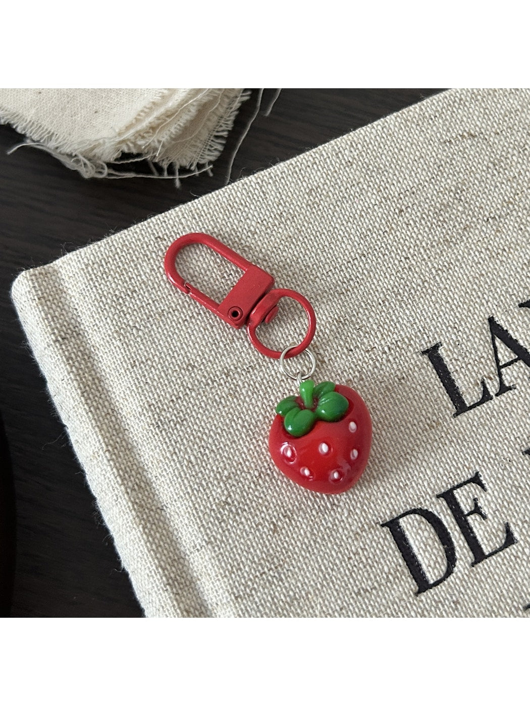 Keypus - Cute Strawberry Fruit Charm Alloy Keychain