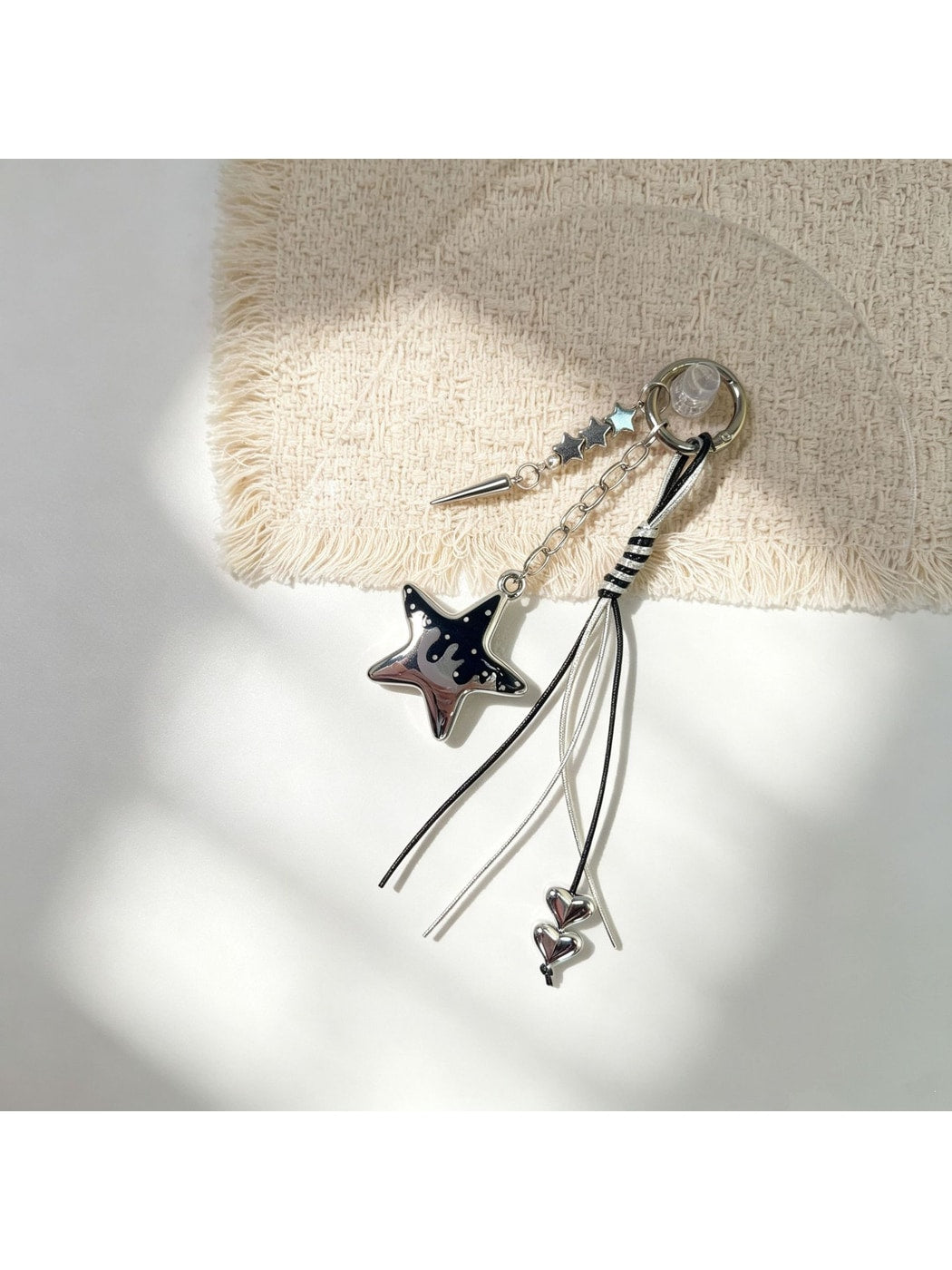 Keypus - Vintage Style Star Drop Bag Accessory Keychain