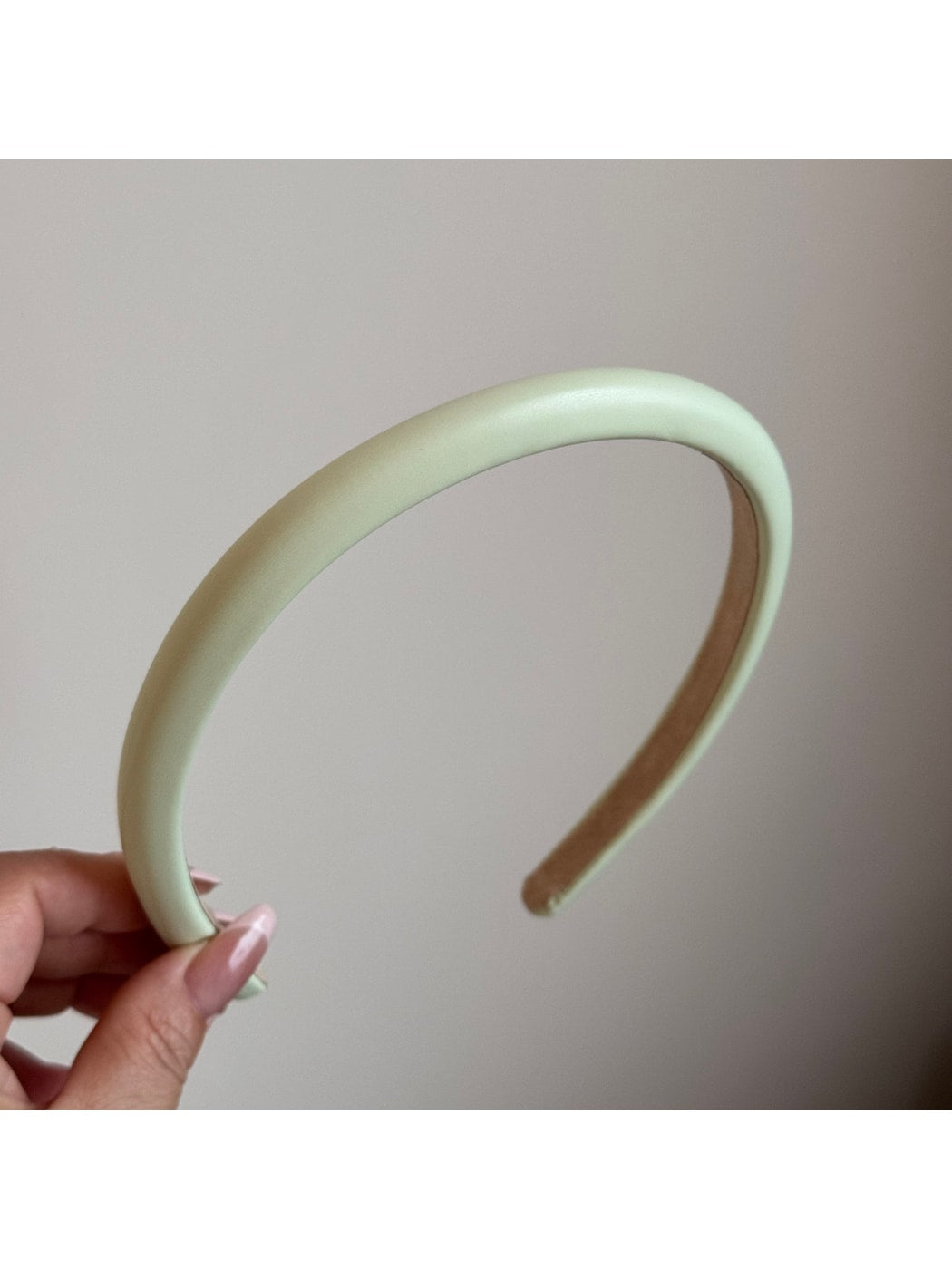 Gifty - Simple Irregular Edge PU Leather Headband