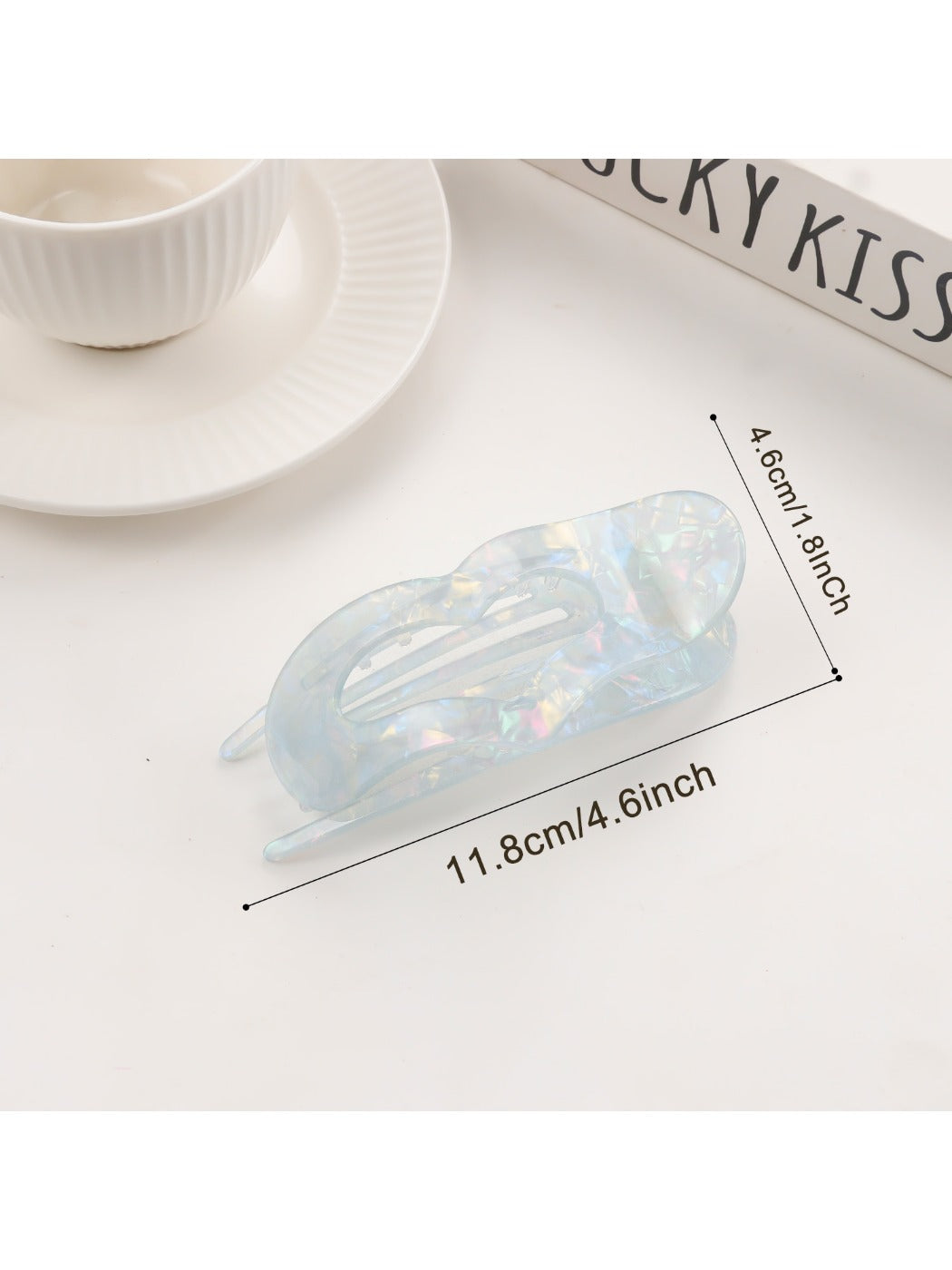 Beau - Fashionable Flat Heart Shaped Claw Clip