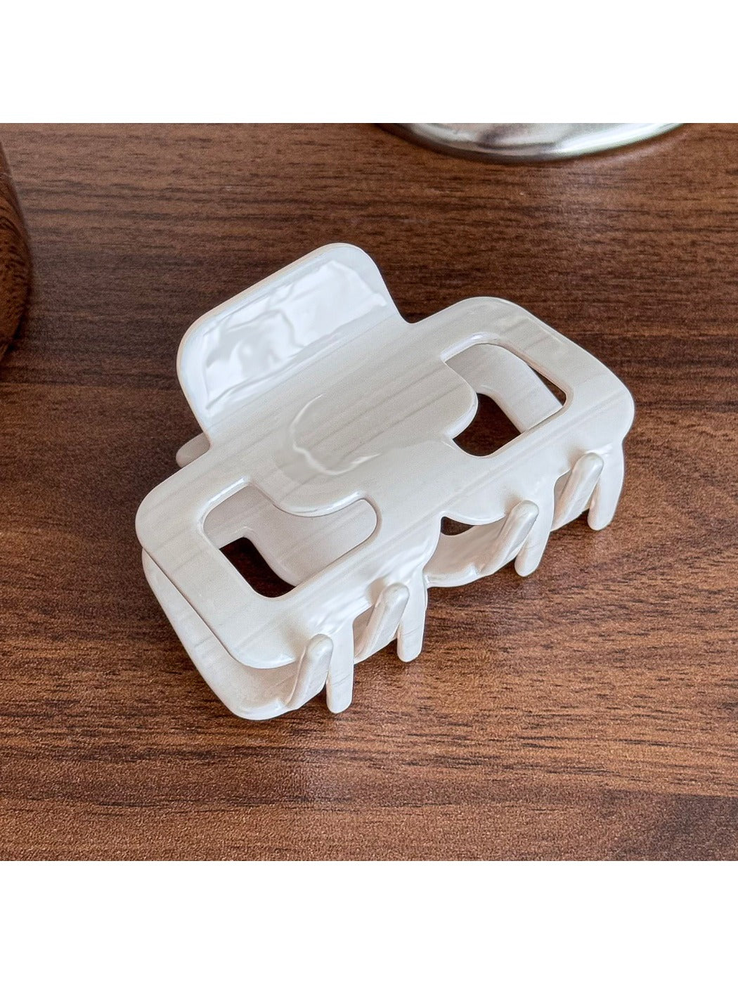 Beau - Small Square Hair Clip Versatile Women