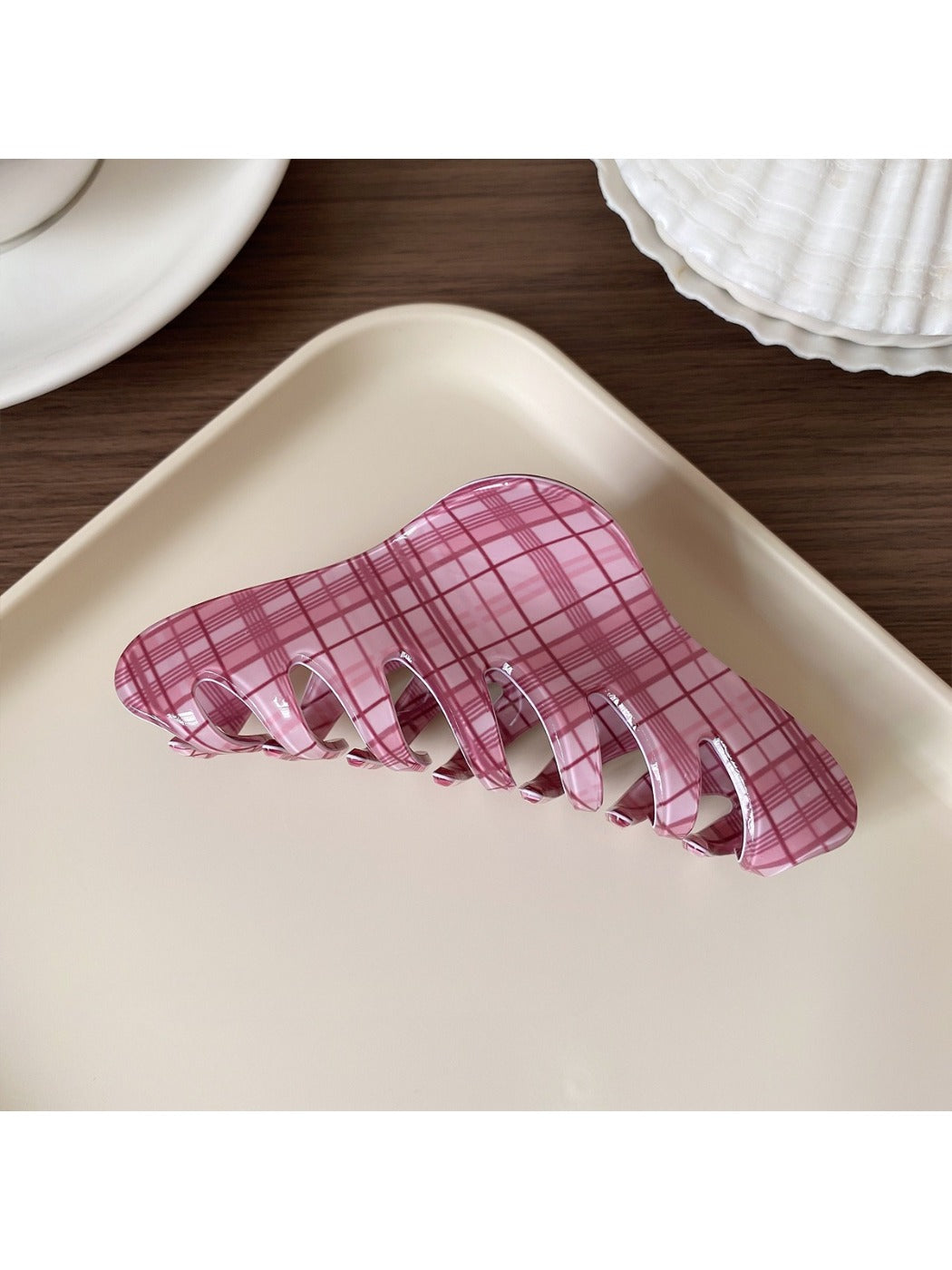 Beau elegant pink plaid hair claw clip packaged in clear box