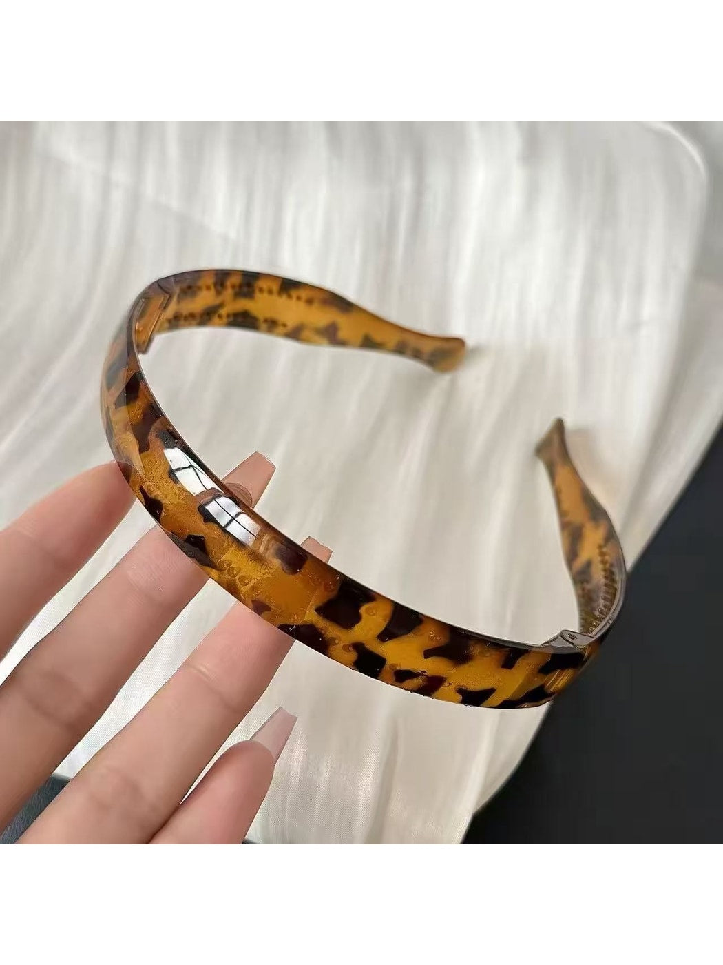Gifty - Modern Foldable Hair Headband