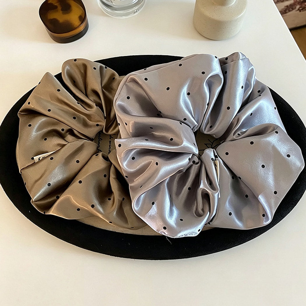 Gifty - Simple Dot Print Fashion Commuter Scrunchie