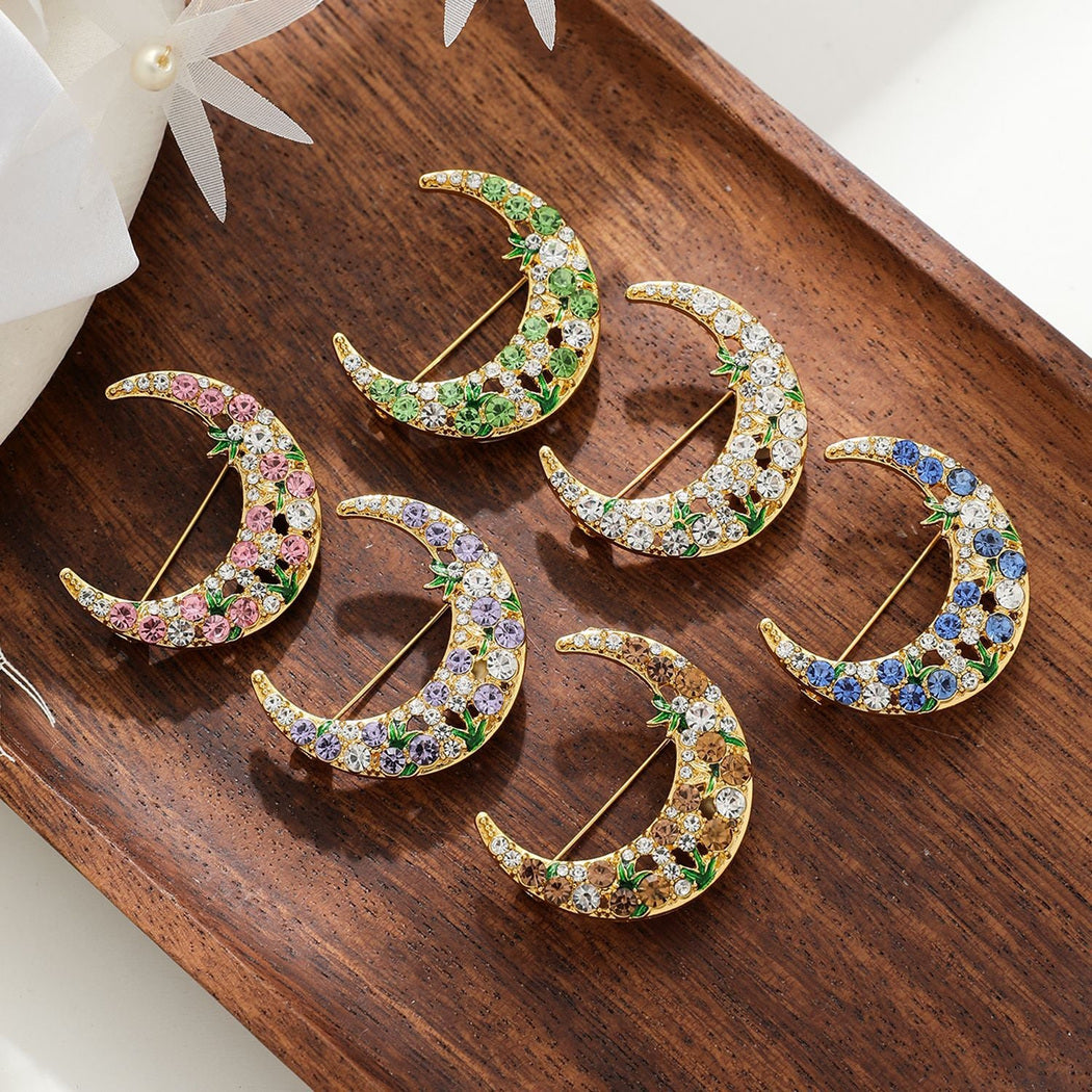 Brovia - Crescent Moon Clustered Detail Brooch, overview