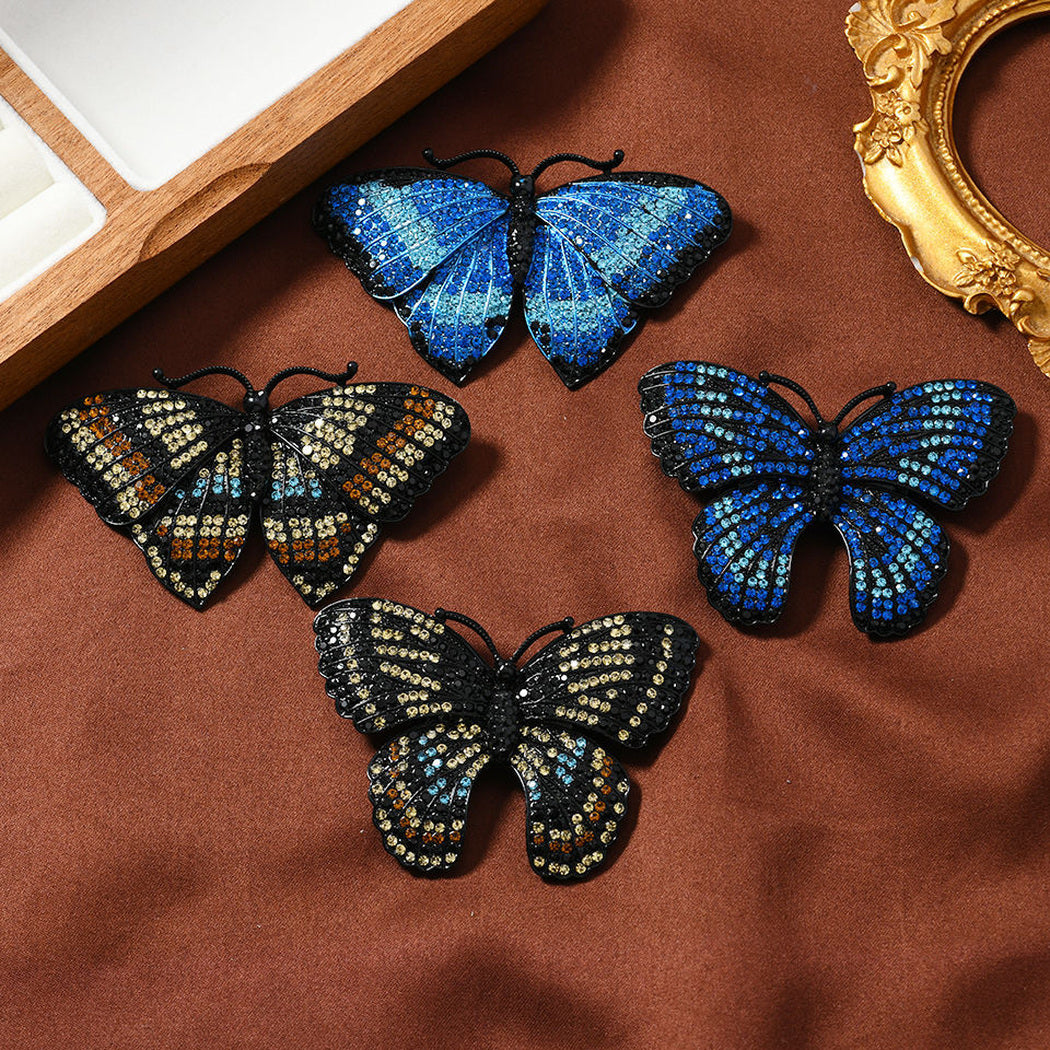 Brovia - Butterfly Dotted Wing Brooch, overview