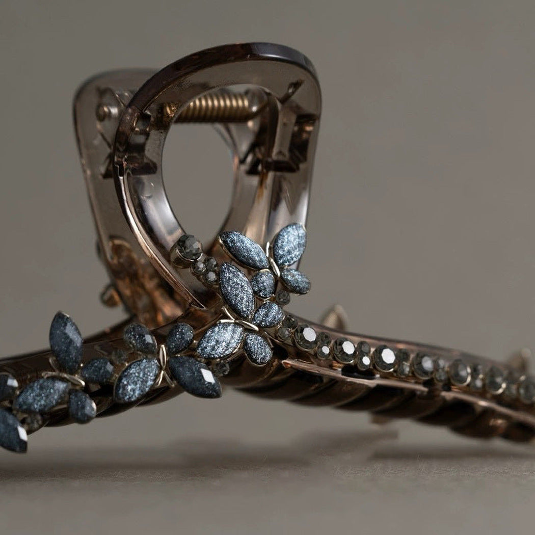 Beau - Butterfly Leaf Detail Hair Claw, detail view