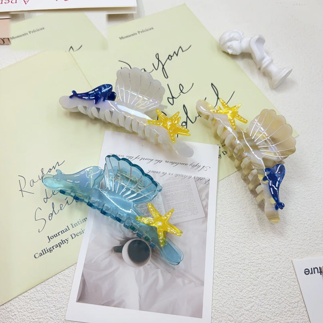 Product view of hair clip