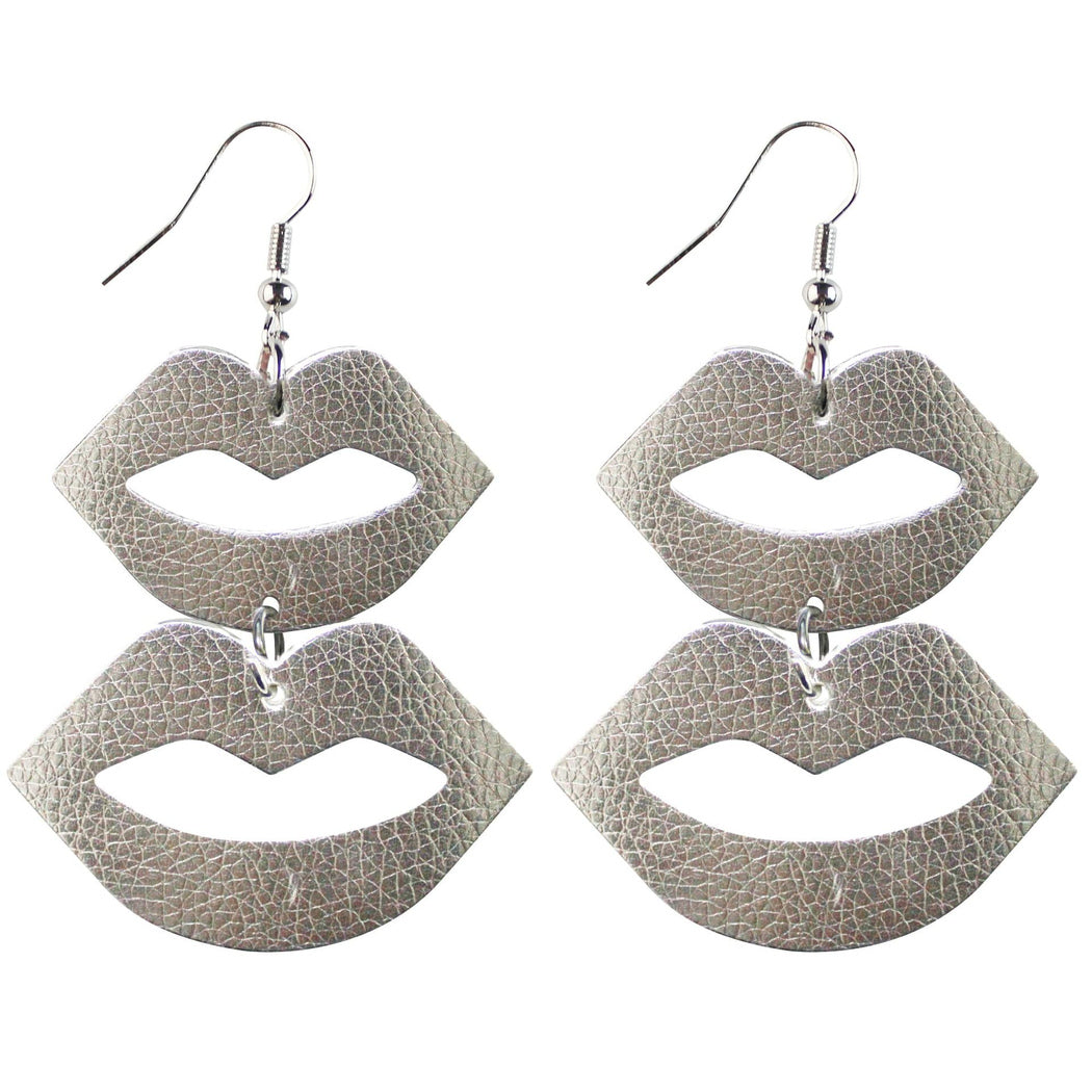Single-variant view of earrings