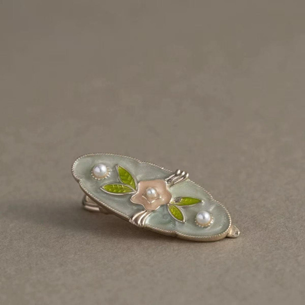 Beau - Green Floral Oval Hair Clip, detail view