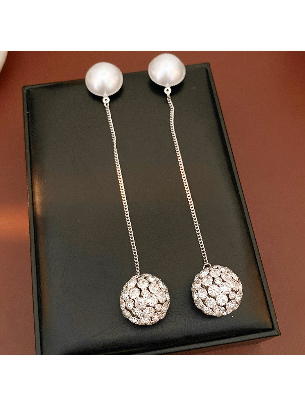 Earedge - Bead Accent Round Chain Drop Fashion Stud Earrings