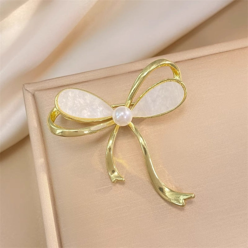 Brovia - White Ribbon Bow Brooch - view 4