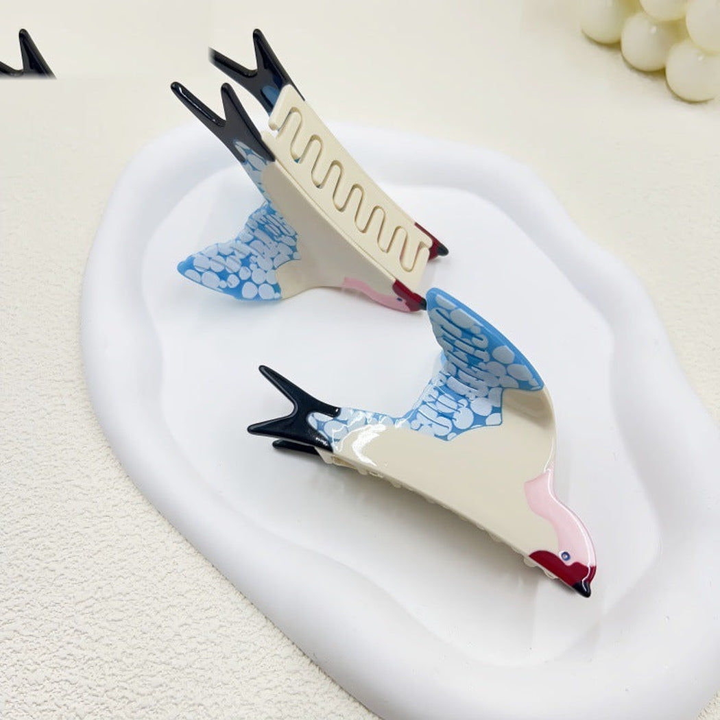 Product view of hair clip