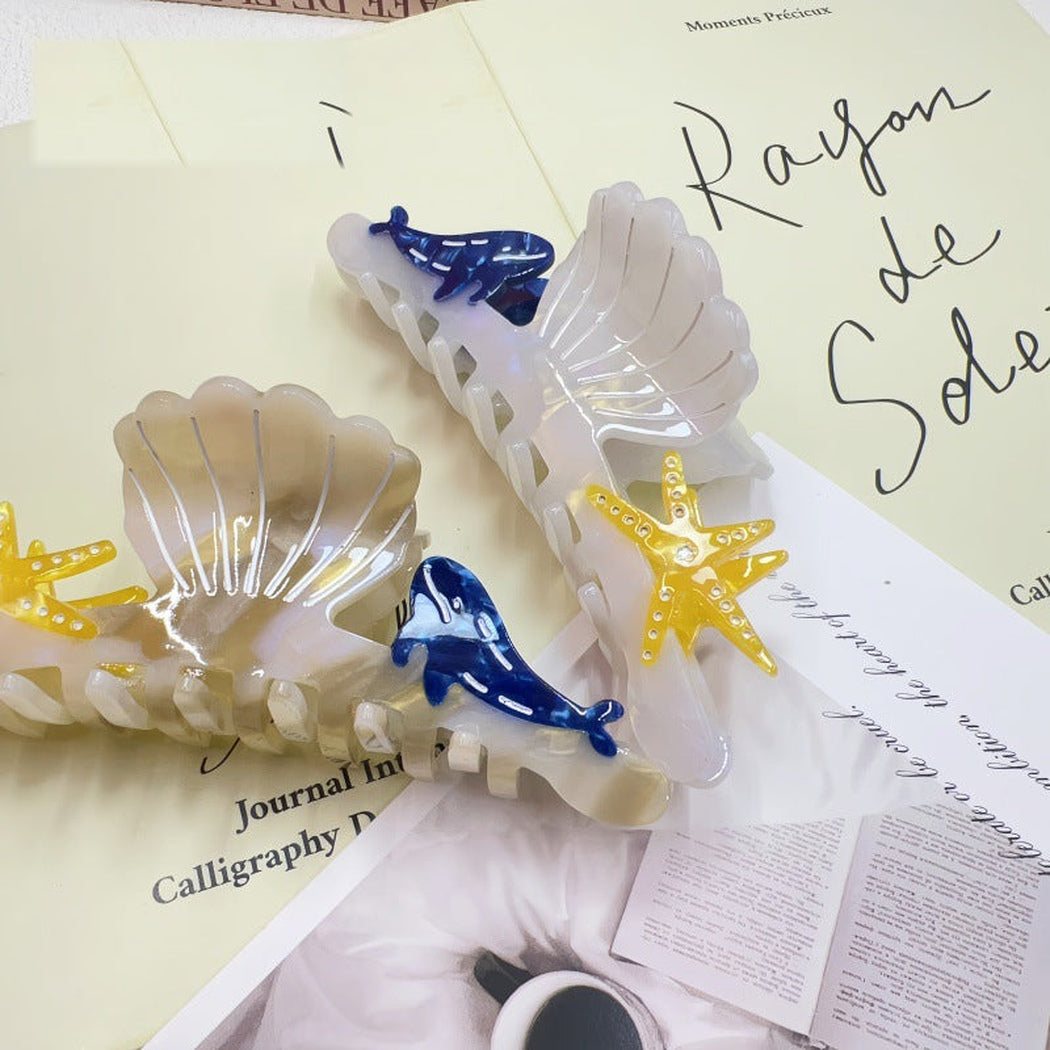 Product view of hair clip