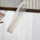 Single-variant view of hair comb