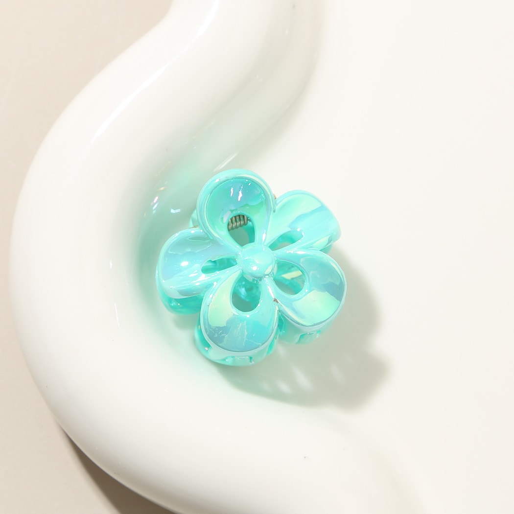 Beau - Glossy Petal Openwork PS Flower Claw Clip
