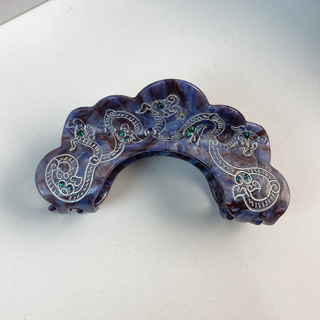 Single-variant view of hair clip