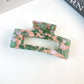 Single-variant view of hair clip