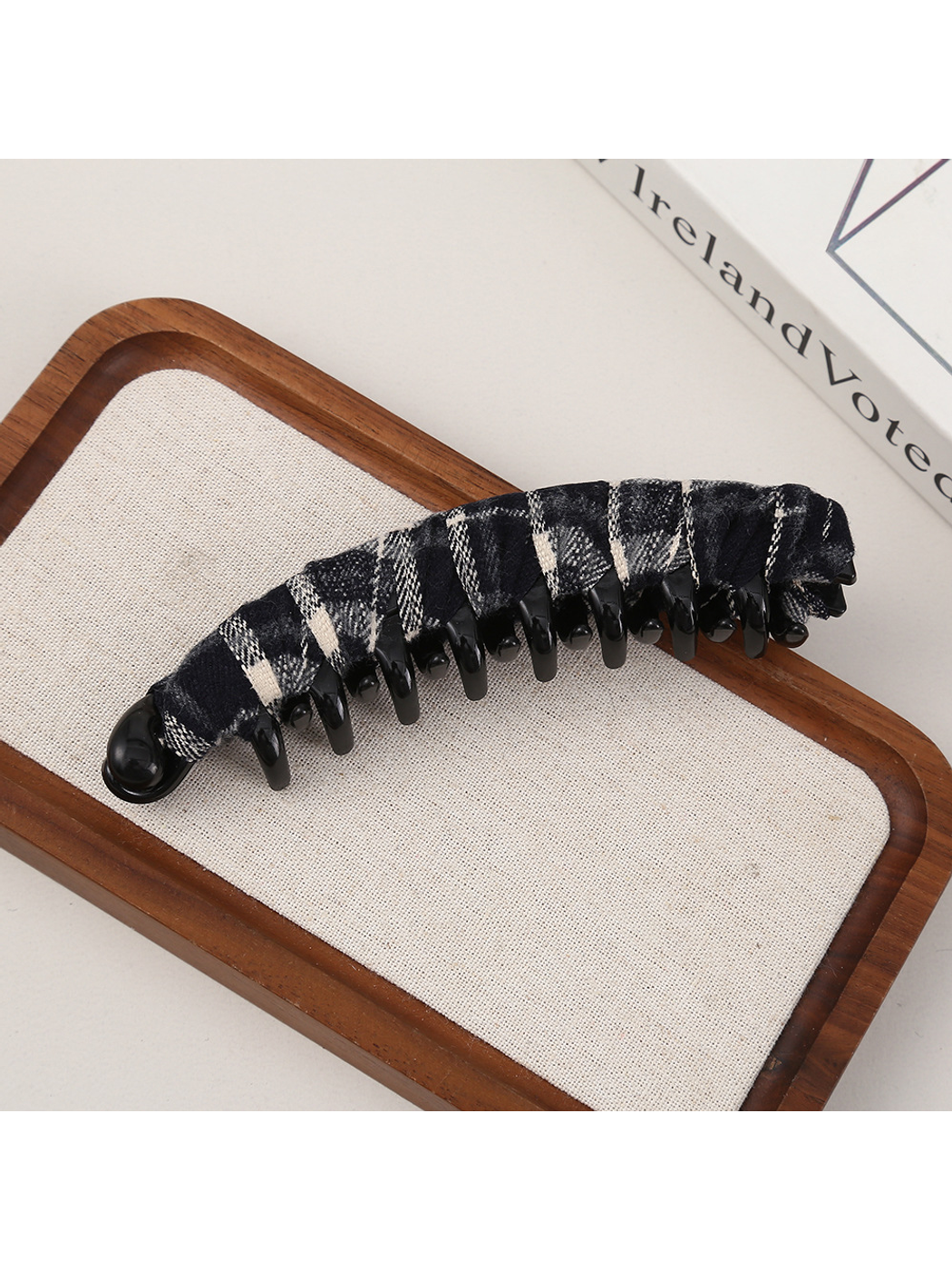 Beau - Minimal Striped Plaid Banana Clip