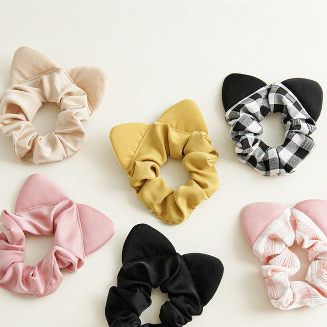 Gingham Bow Scrunchie showing multiple available variants