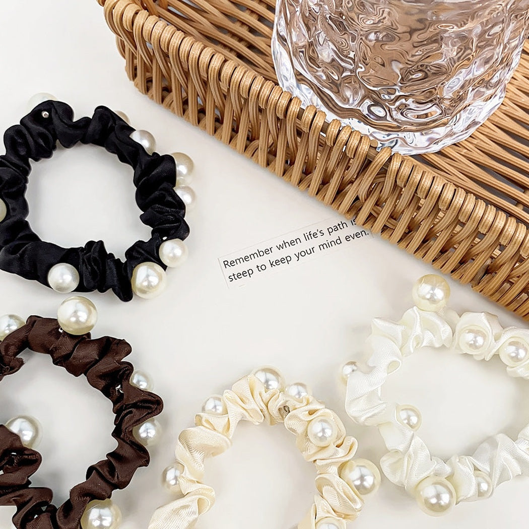 Pearl Scrunchie showing multiple available variants