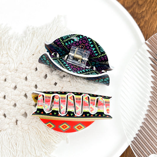 Beau - Colorful Geometric Print Hair Claw - view 1