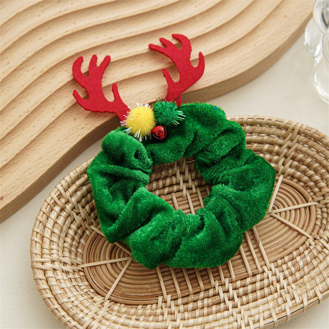 Gifty - Holiday Character Motif Scrunchie - image 9