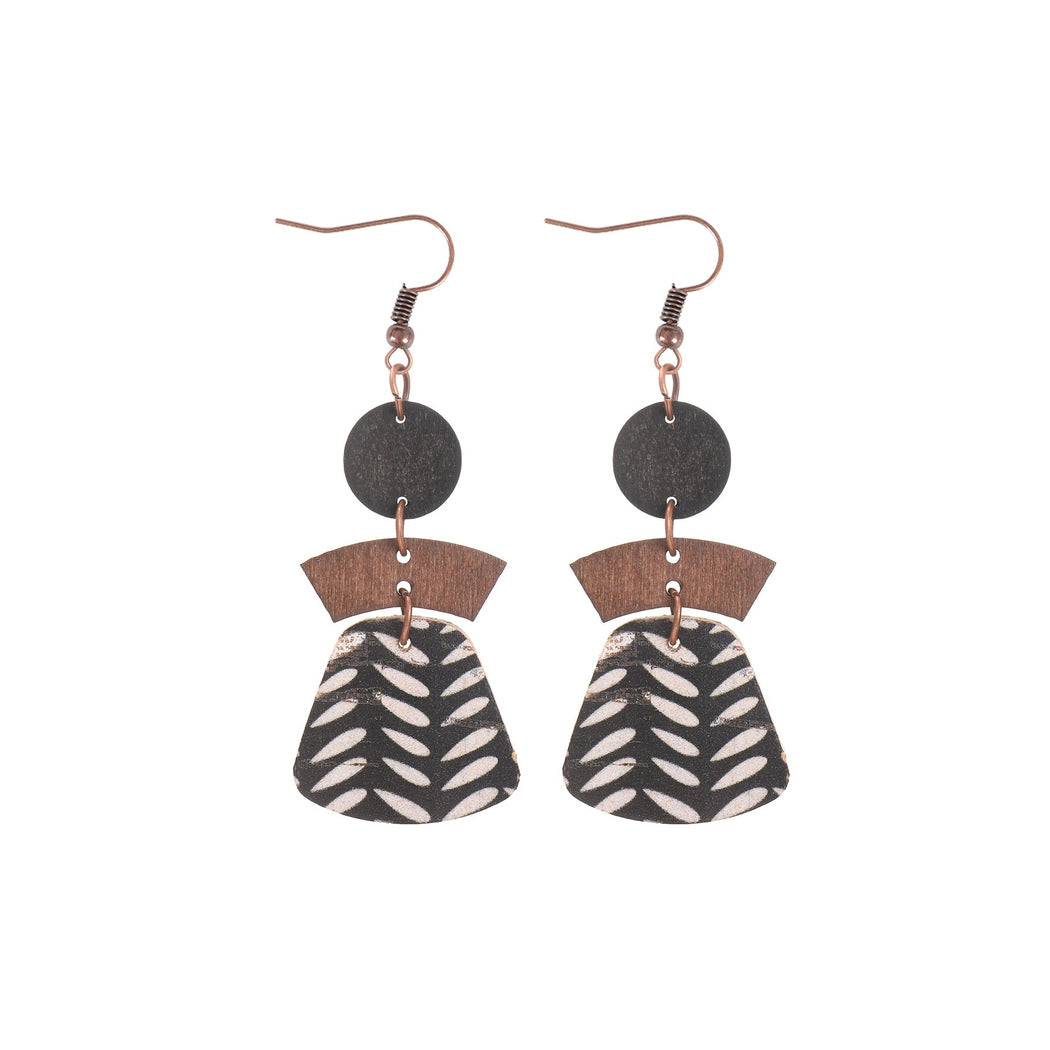 Single-variant view of earrings