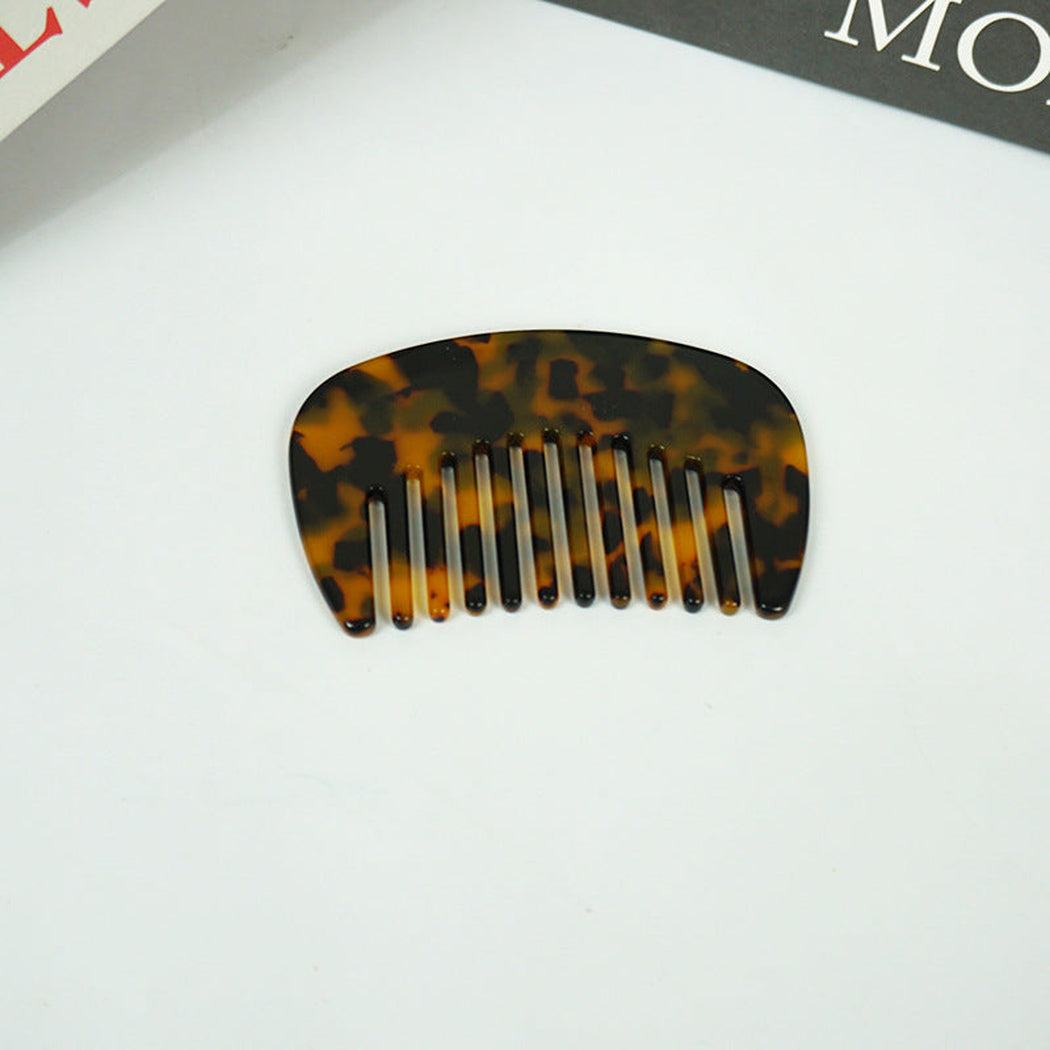Single-variant view of compact hair comb