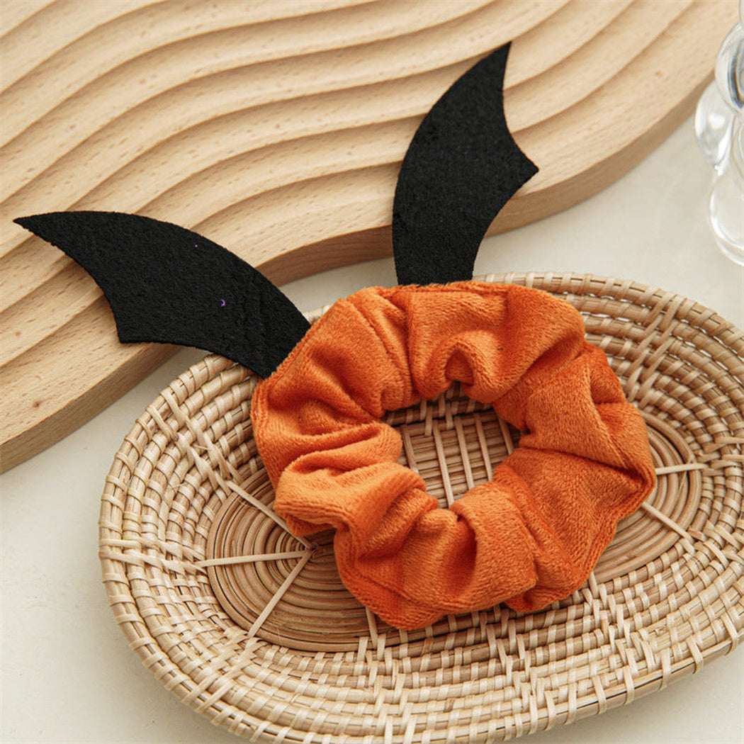 Gifty - Holiday Character Motif Scrunchie - image 11