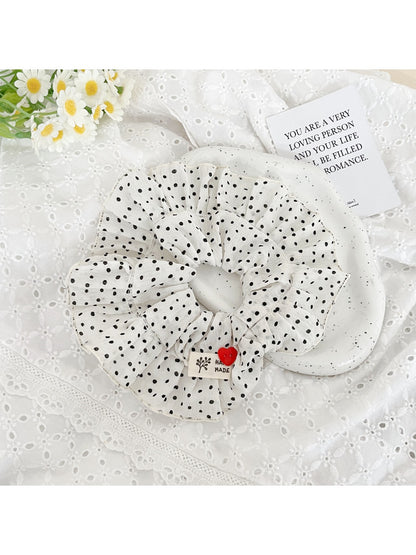 Gifty - vintage polka dot ruffle scrunchie hair tie