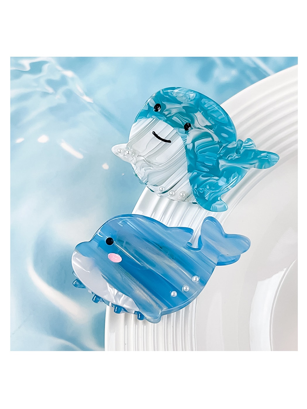 Beau - Cartoon Whale Acetate Fiber Claw Hair Clip