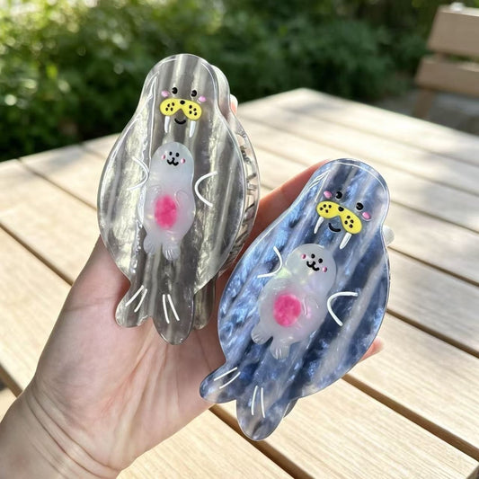 Beau - Cute Seal Acetate Animal Claw Clip