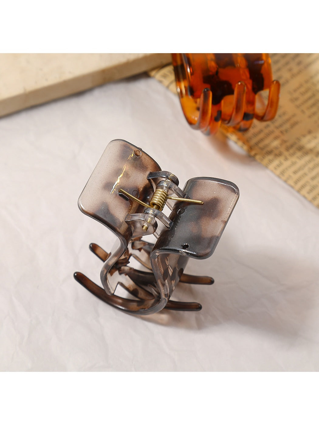 Beau - Cute Vintage Hair Clip