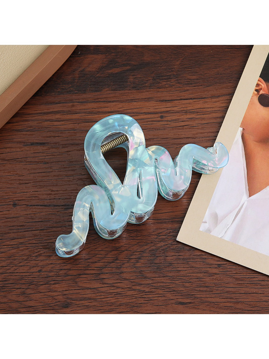 Beau - Luxe Wavy-Shaped Hair Clip