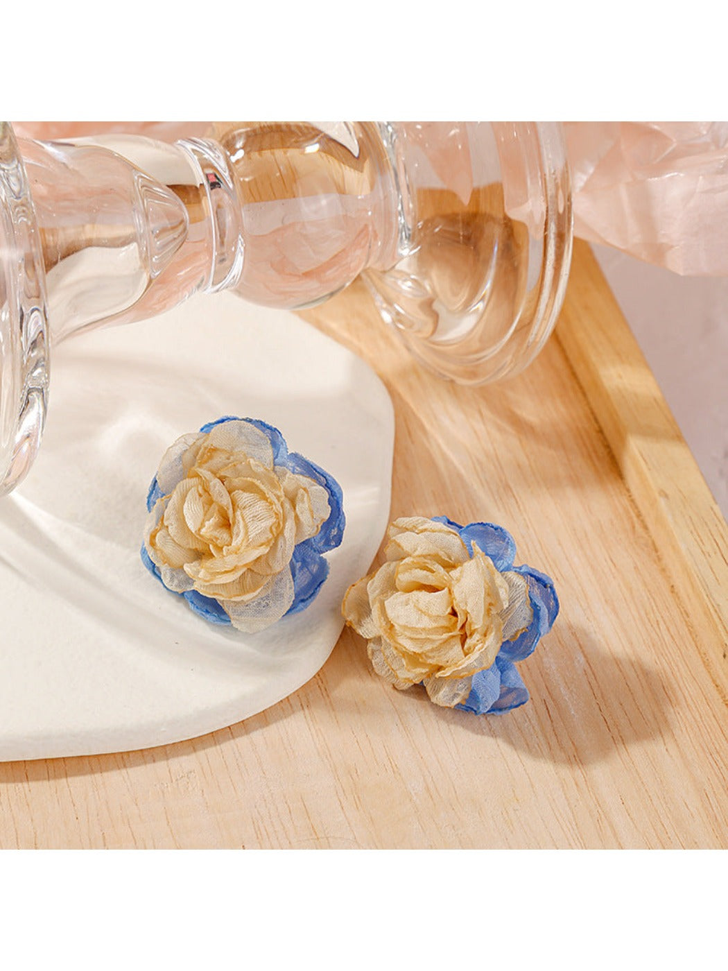 Earedge - Lace Flower Stud Earrings