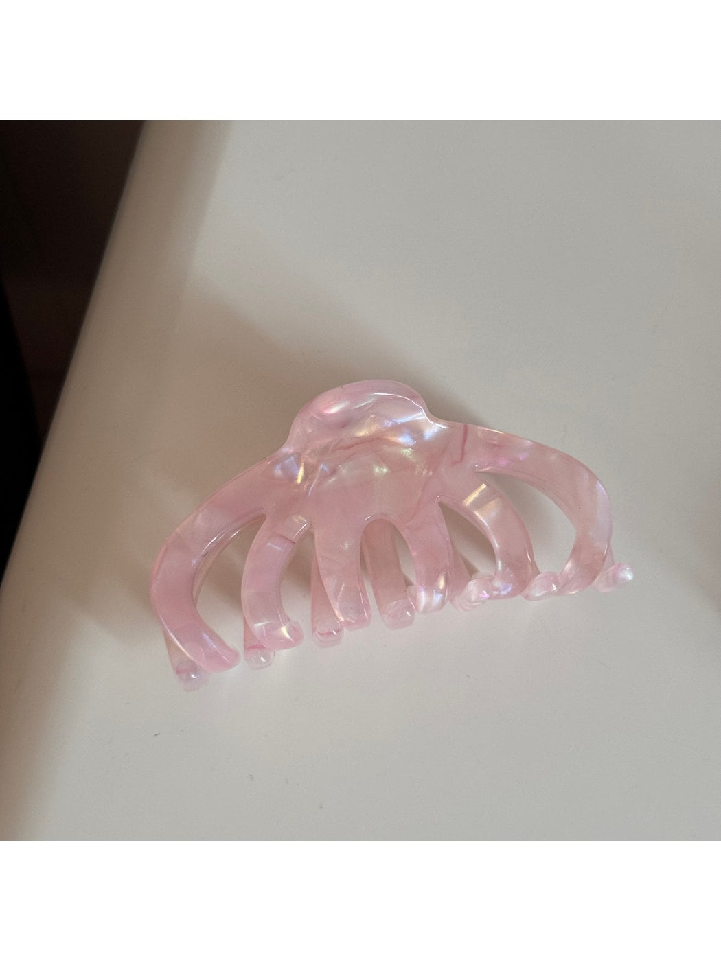Beau - Curved Irregular Acetate Fiber Claw Clip