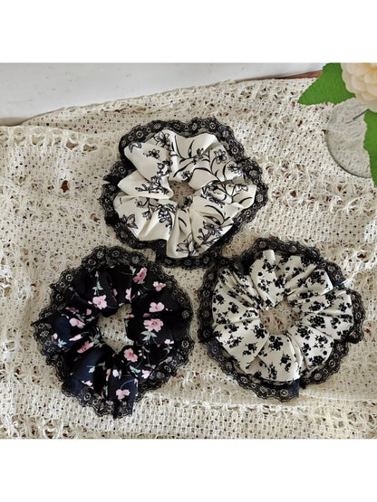 Gifty - Floral Print Lace Trim Elastic Scrunchie