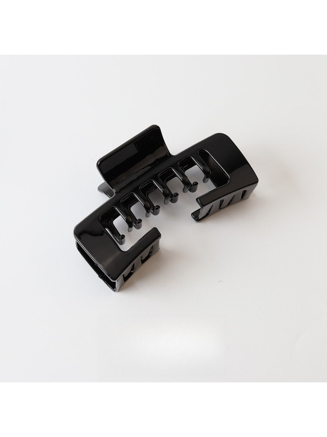 Beau - Minimal Square Open Notch Hair Claw Clip